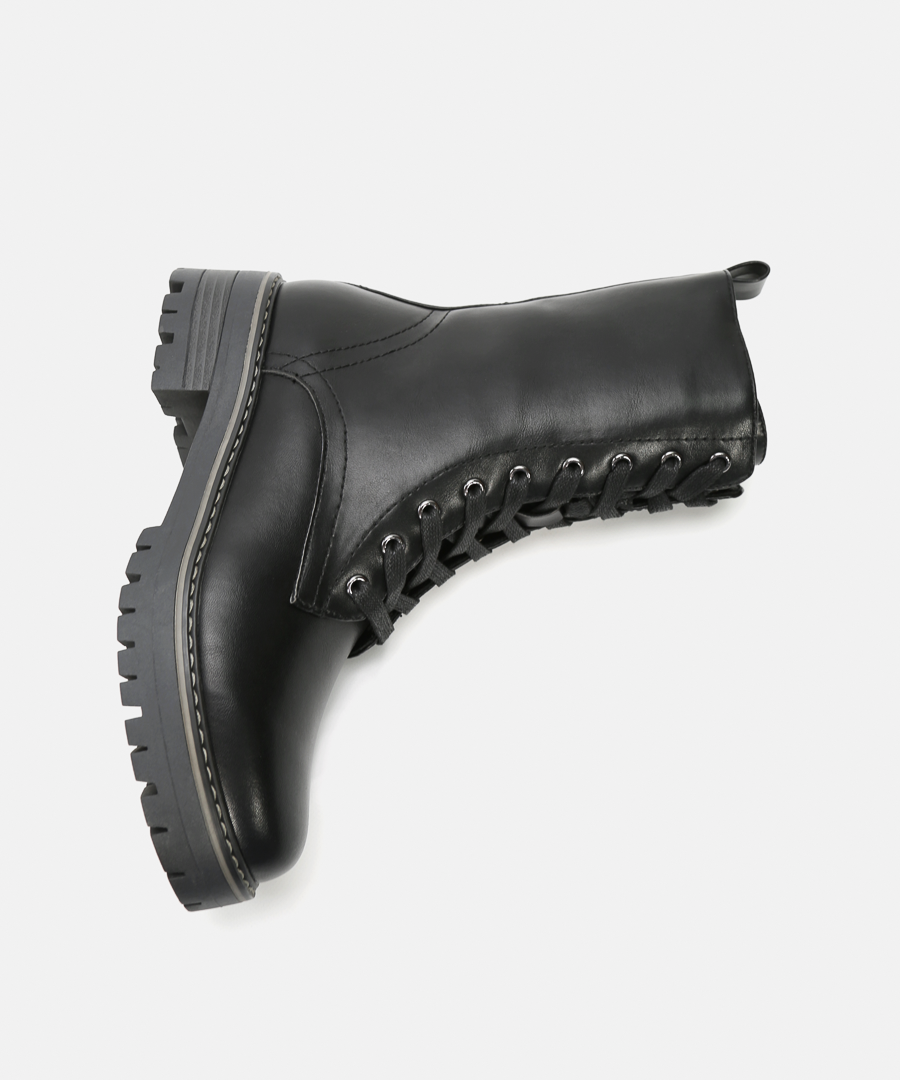 Botines planos militares image number null